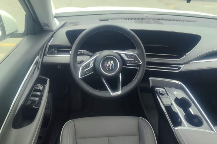 Used Buick E5 2025 Model 620KM Prestige Edition Steering Wheel