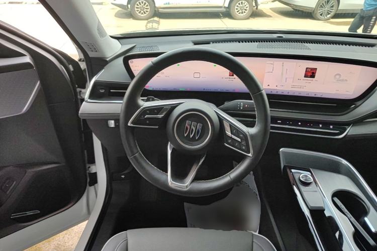 Used Buick E5 2025 Model 620KM Prestige Edition Steering Wheel