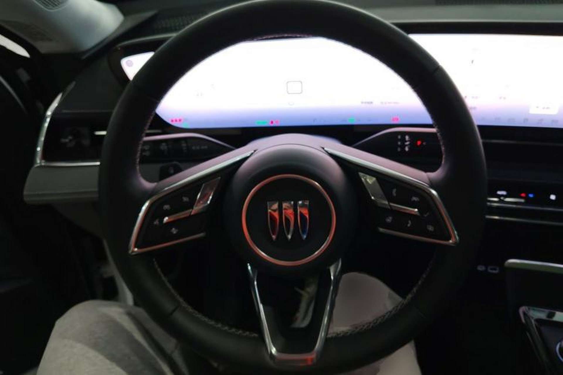 Used Buick E5 2025 Model 620KM Prestige Edition Steering Wheel