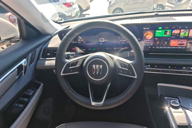 Used Buick E5 2025 Model 620KM Prestige Edition Steering Wheel