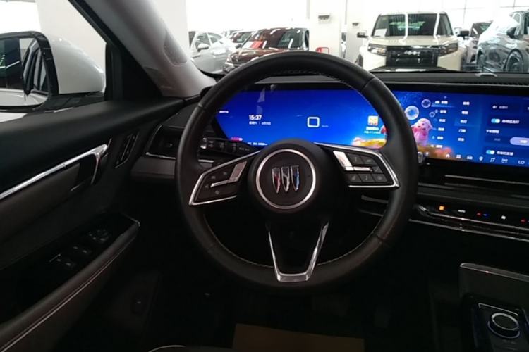 Used Buick E5 2025 Model 620KM Prestige Edition Steering Wheel