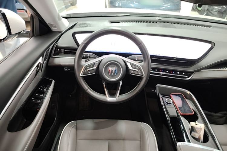 Used Buick E5 2025 Model 620KM Prestige Edition Steering Wheel
