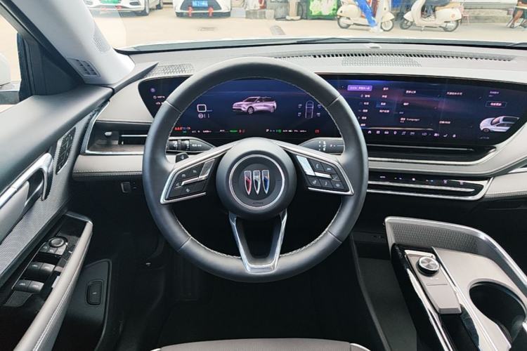 Used Buick E5 2025 Model 620KM Prestige Edition Steering Wheel