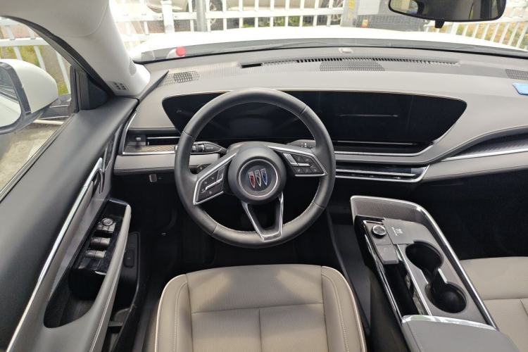 Used Buick E5 2025 Model 620KM Prestige Edition Steering Wheel