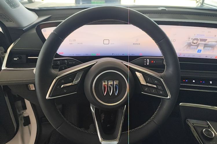 Used Buick E5 2025 Model 620KM Prestige Edition Steering Wheel