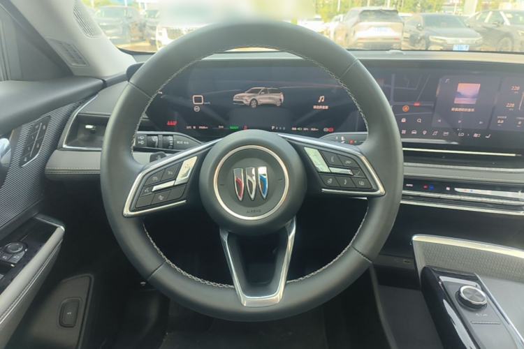 Used Buick E5 2025 Model 620KM Prestige Edition Steering Wheel
