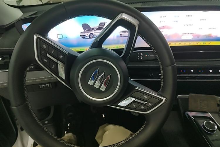 Used Buick E5 2025 Model 620KM Prestige Edition Steering Wheel