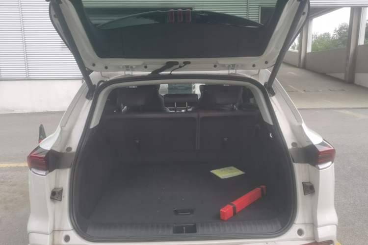 Used Buick E5 2025 Model 620KM Prestige Edition Trunk