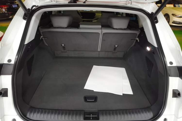 Used Buick E5 2025 Model 620KM Prestige Edition Trunk