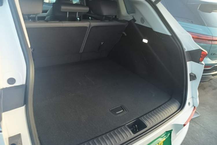 Used Buick E5 2025 Model 620KM Prestige Edition Trunk