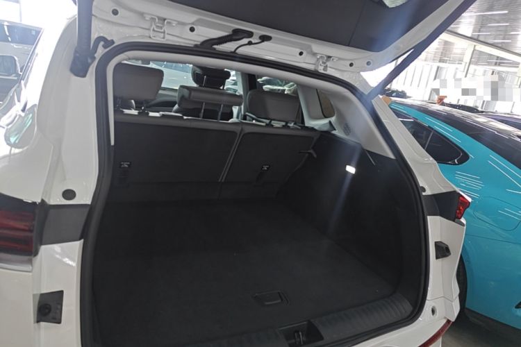 Used Buick E5 2025 Model 620KM Prestige Edition Trunk
