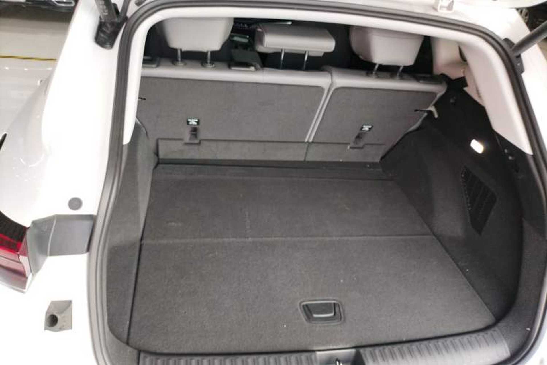 Used Buick E5 2025 Model 620KM Prestige Edition Trunk