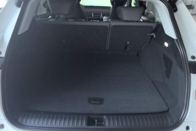 Used Buick E5 2025 Model 620KM Prestige Edition Trunk