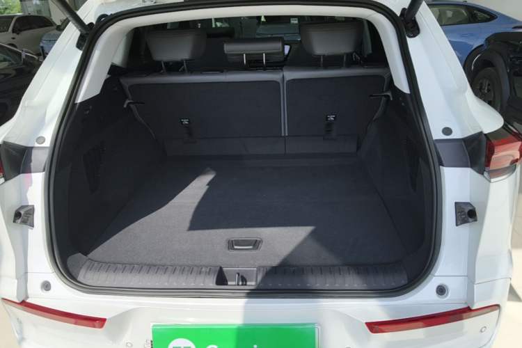 Used Buick E5 2025 Model 620KM Prestige Edition Trunk