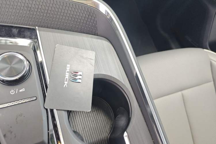 Used Buick E5 2025 Model 620KM Prestige Edition Vehicle Key
