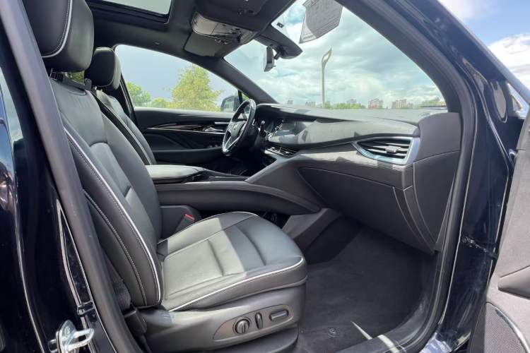 Used Buick Enclave 2022 652T 4x4 Prestige Flagship 6-Seater Interior 3
