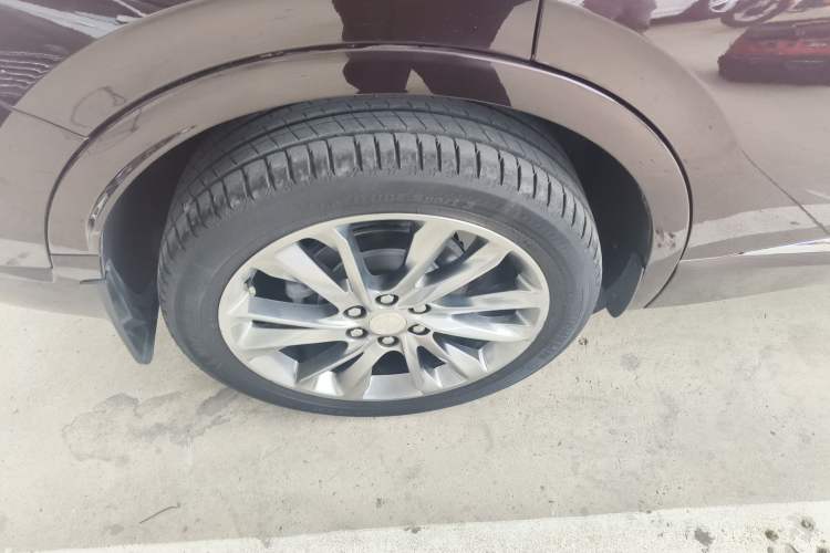 Used Buick Enclave 2020 28T All-Wheel Drive Avenir Exterior 8