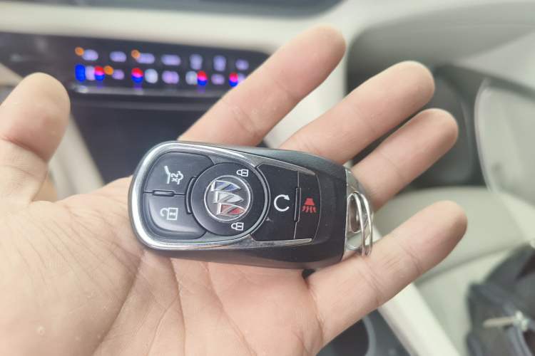 Used Buick Enclave 2020 28T All-Wheel Drive Avenir Interior 1