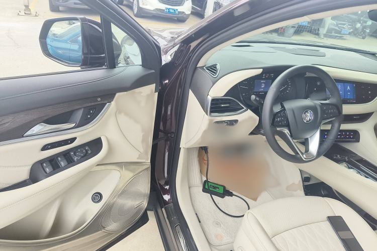 Used Buick Enclave 2020 28T All-Wheel Drive Avenir Interior 3