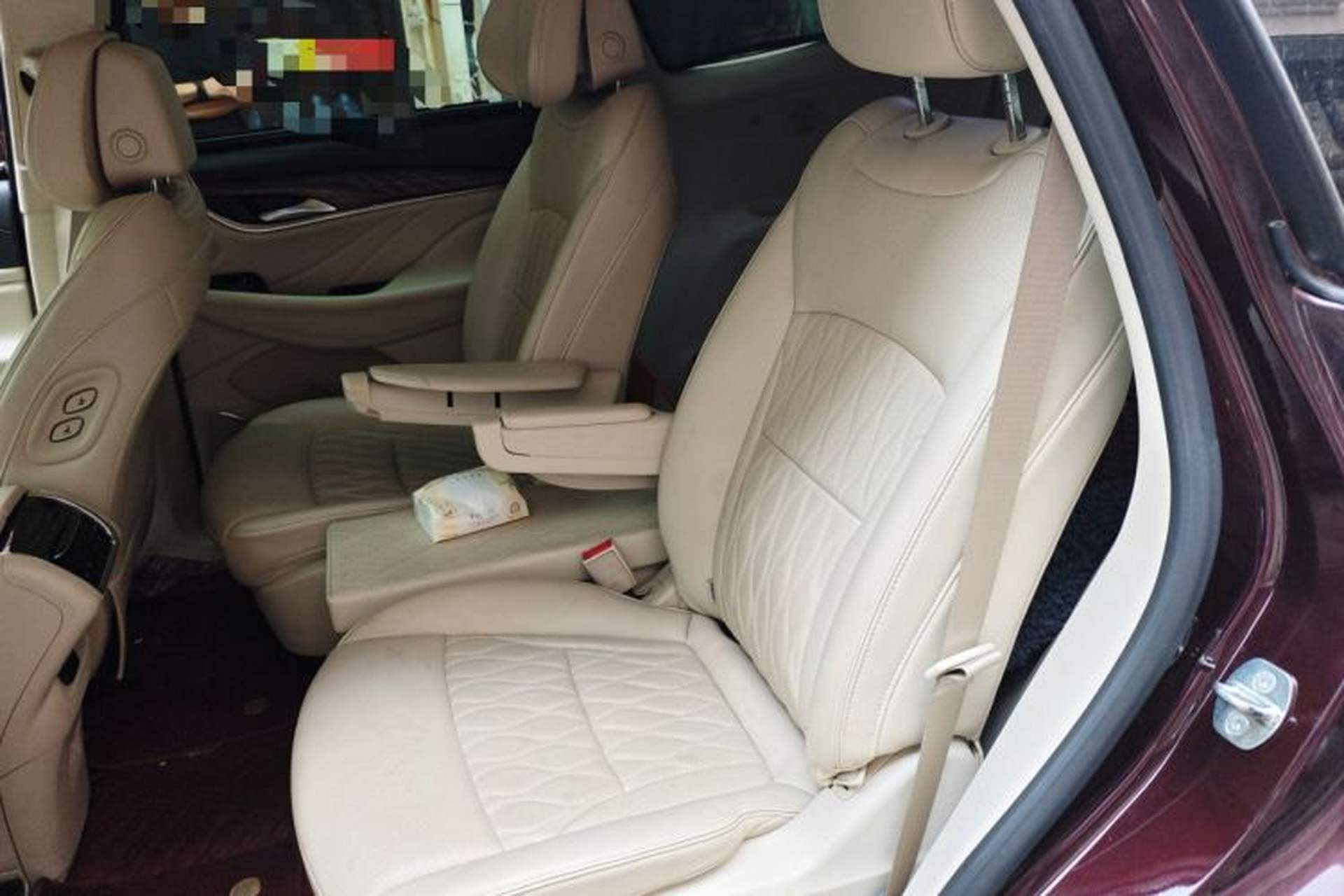 Used Buick Enclave 2022 652T 4x4 Avenir 6-Seater Interior 4