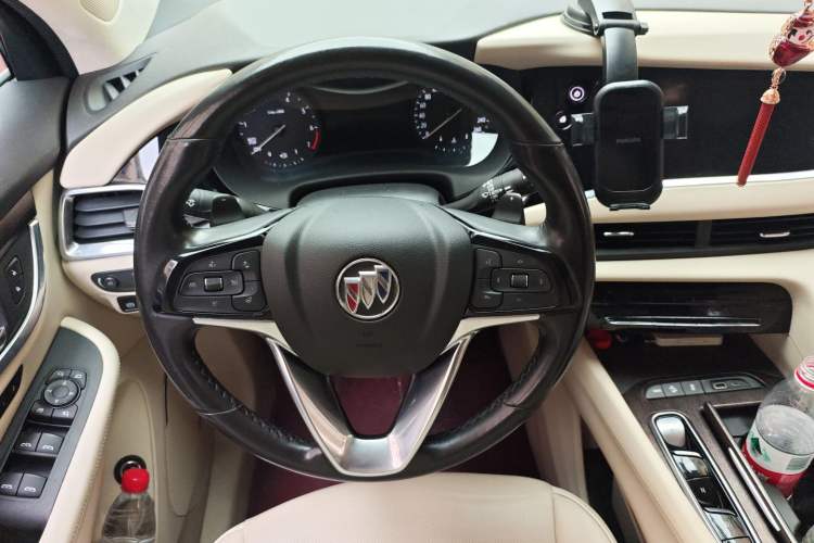 Used Buick Enclave 2022 652T 4x4 Avenir 6-Seater Steering Wheel