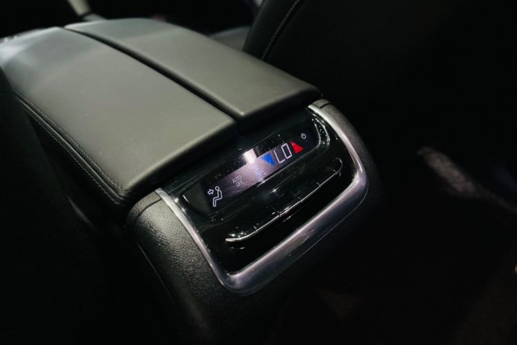 Used Buick Enclave 2020 28T Four-Wheel Drive Prestige Version Interior 1