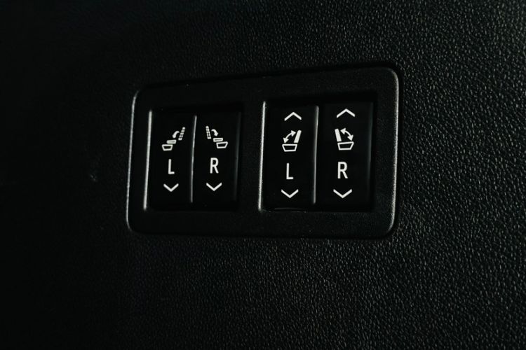 Used Buick Enclave 2020 28T Four-Wheel Drive Prestige Version Interior 2