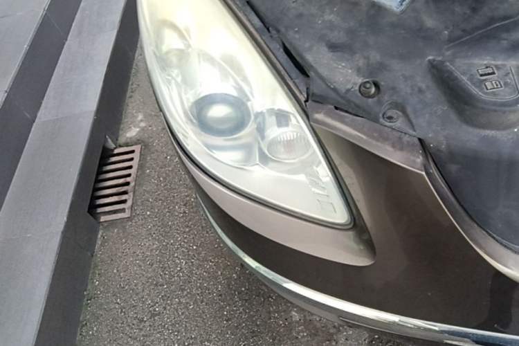 Used Buick Enclave 2009 3.6L CXL2 Flagship Edition Right Front Headlight