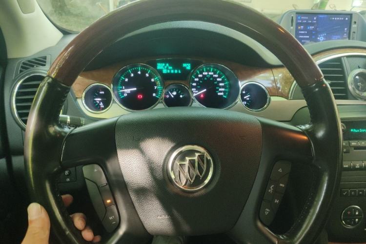 Used Buick Enclave 2009 3.6L CXL1 Elite Edition Steering Wheel