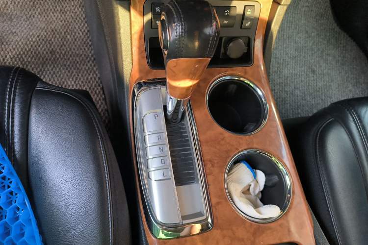 Used Buick Enclave 2009 3.6L CXL2 Flagship Edition Gear Lever