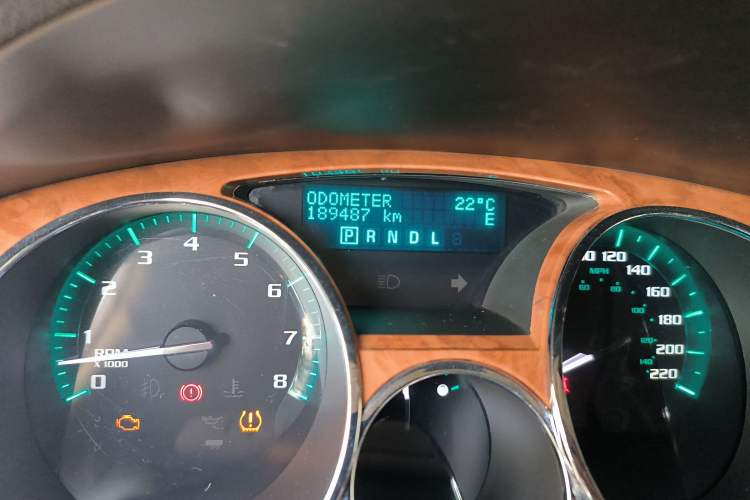 Used Buick Enclave 2009 3.6L CXL2 Flagship Edition Odometer Close Up