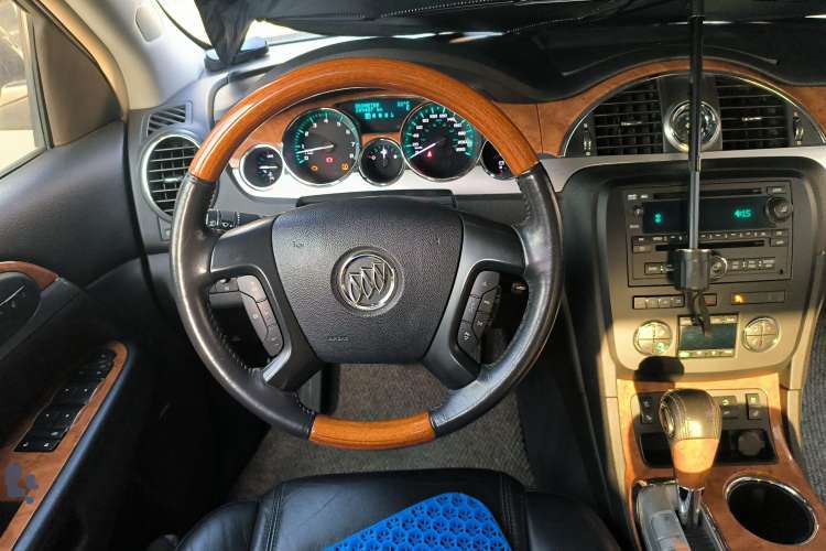 Used Buick Enclave 2009 3.6L CXL2 Flagship Edition Steering Wheel