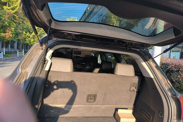 Used Buick Enclave 2009 3.6L CXL2 Flagship Edition Trunk