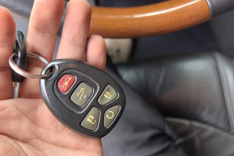 Used Buick Enclave 2009 3.6L CXL2 Flagship Edition Vehicle Key