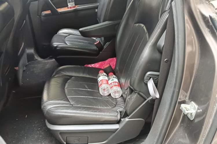 Used Buick Enclave 2009 3.6L CXL1 Elite Edition Left Rear Seat