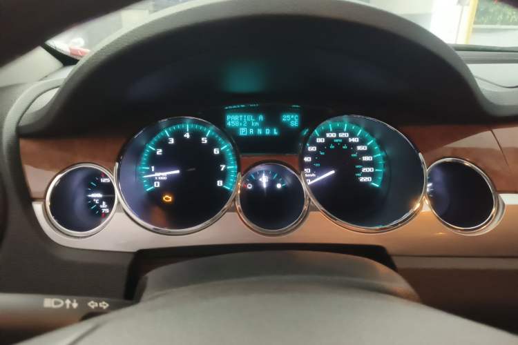 Used Buick Enclave 2009 3.6L CXL2 Flagship Edition Instrument Cluster
