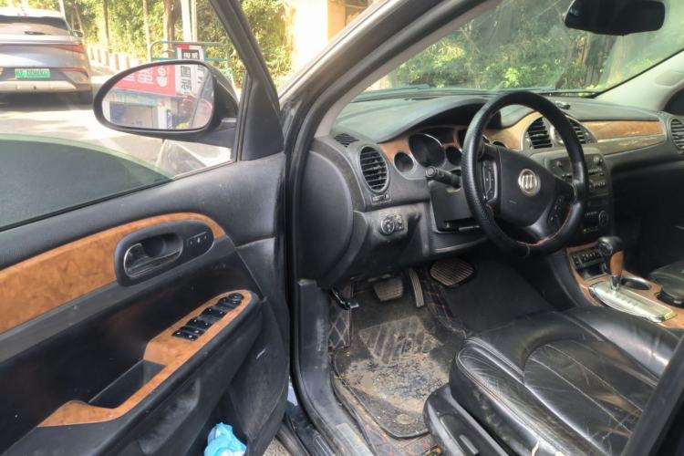 Used Buick Enclave 2010 3.6L Elite Edition Driver Seat