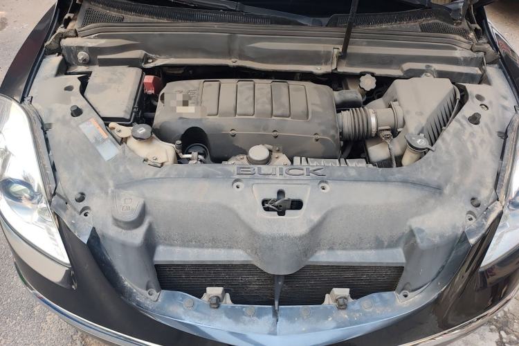 Used Buick Enclave 2010 3.6L Elite Edition Engine Bay