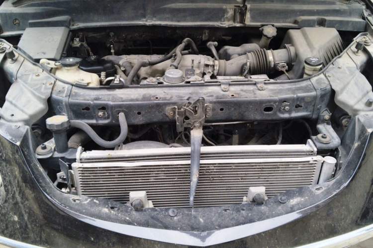 Used Buick Enclave 2010 3.6L Flagship Edition Engine Bay