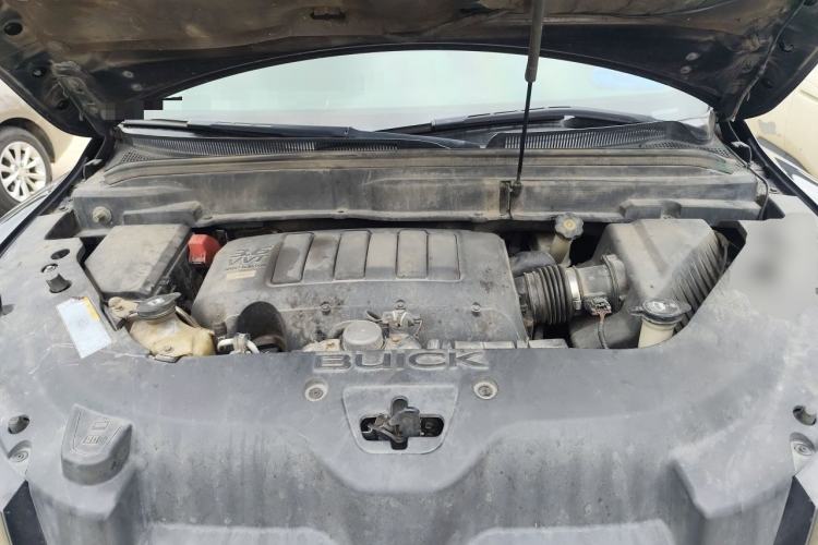 Used Buick Enclave 2010 3.6L Elite Edition Engine Bay