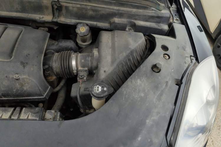Used Buick Enclave 2010 3.6L Elite Edition Engine Bay Left