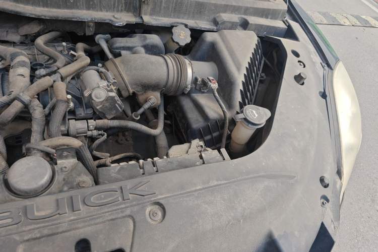 Used Buick Enclave 2010 3.6L Elite Edition Engine Bay Left