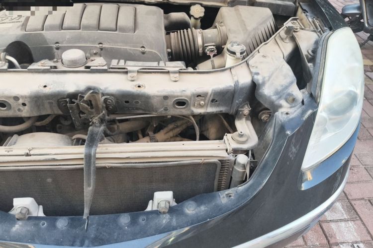 Used Buick Enclave 2010 3.6L Elite Edition Engine Bay Left