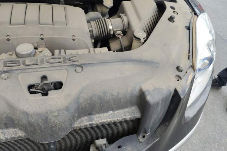 Used Buick Enclave 2010 3.6L Elite Edition Engine Bay Left