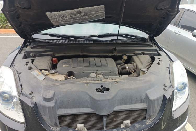 Used Buick Enclave 2010 3.6L Elite Edition Engine Bay