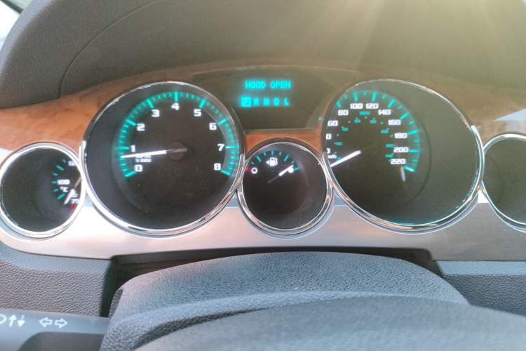 Used Buick Enclave 2010 3.6L Elite Edition Instrument Cluster