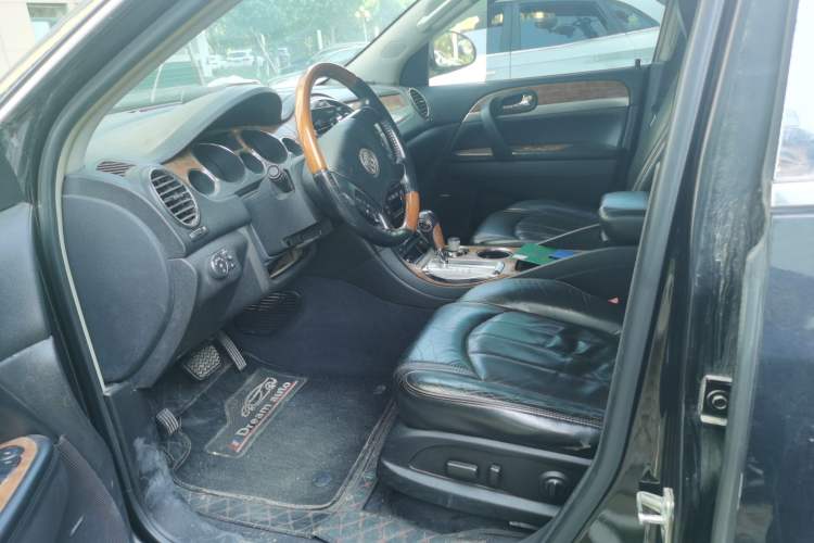 Used Buick Enclave 2010 3.6L Elite Edition Left Front Seat