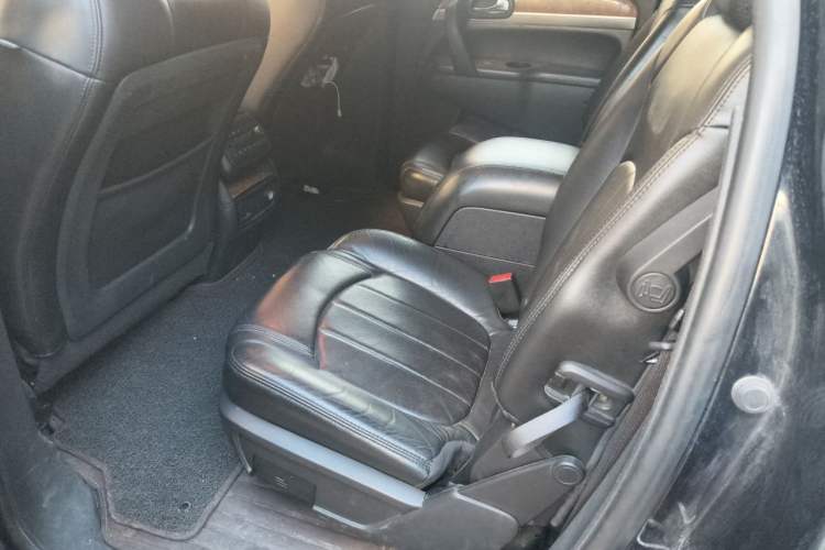 Used Buick Enclave 2010 3.6L Elite Edition Left Rear Seat
