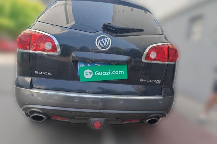 Used Buick Enclave 2010 3.6L Elite Edition Rear