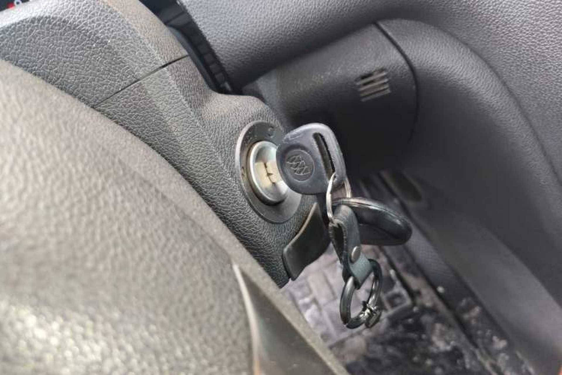 Used Buick Enclave 2010 3.6L Elite Edition Vehicle Key